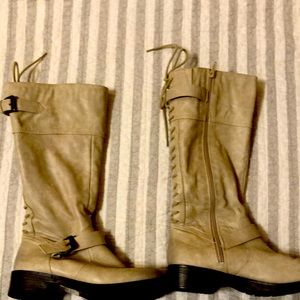 Fergalicious brand, size 7,light gray